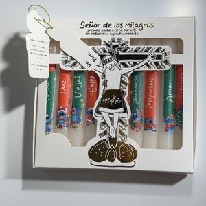 Señor de los Milagros  Candles Set. Diciembre 7 día de las Veritas en Colombia